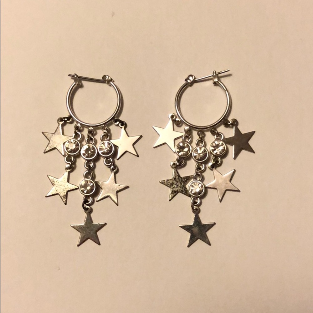 Hoop Earring with Dangling Stars
